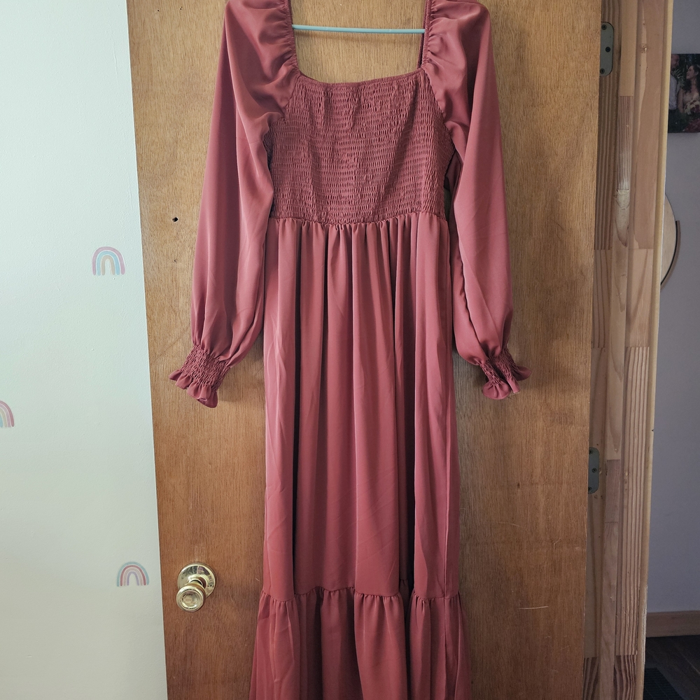 Amazon Women's Maxi Dress in Rust